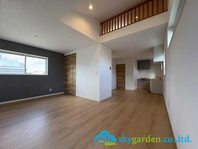 藤沢市羽鳥4丁目　新築戸建　全2棟1号棟の居間・リビング