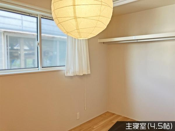 菊池郡菊陽町大字原水の中古一戸建の洋室|主寝室です。
