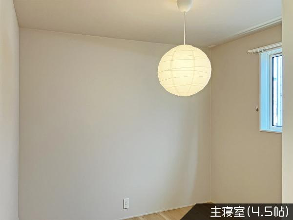 菊池郡菊陽町大字原水の中古一戸建の洋室|主寝室です。