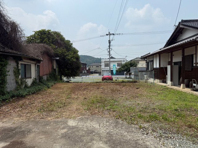 和水町江田住宅用地の外観