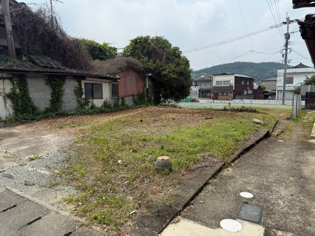 和水町江田住宅用地の外観