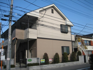 【エントランス】 | ロイヤルマーチ