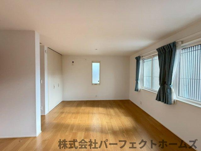 幾野4丁目戸建の洋室|洋室です