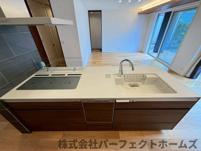 幾野4丁目戸建のキッチン|キッチンでお料理をお楽しみください