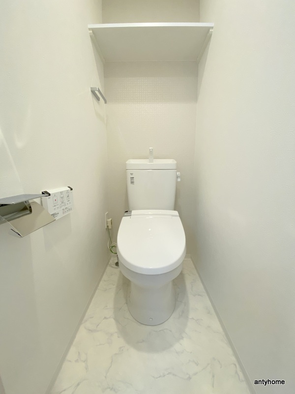 Quintet NAMBA(旧：レジュールアッシュNAMBA) 仲介手数料無料のトイレ