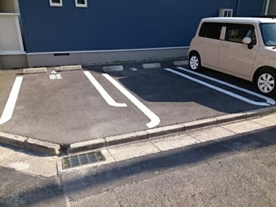 【駐車場】 | ＥＶＡＮＣＥ（エヴァンス） | 駐車場完備です