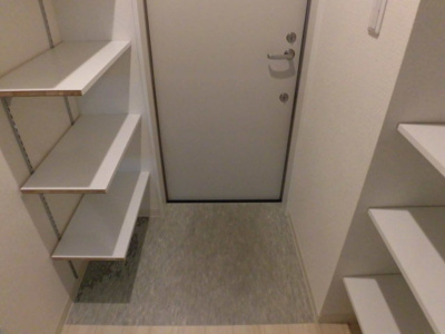 【玄関】 | ノイヴェル小松 | きれいな玄関です
