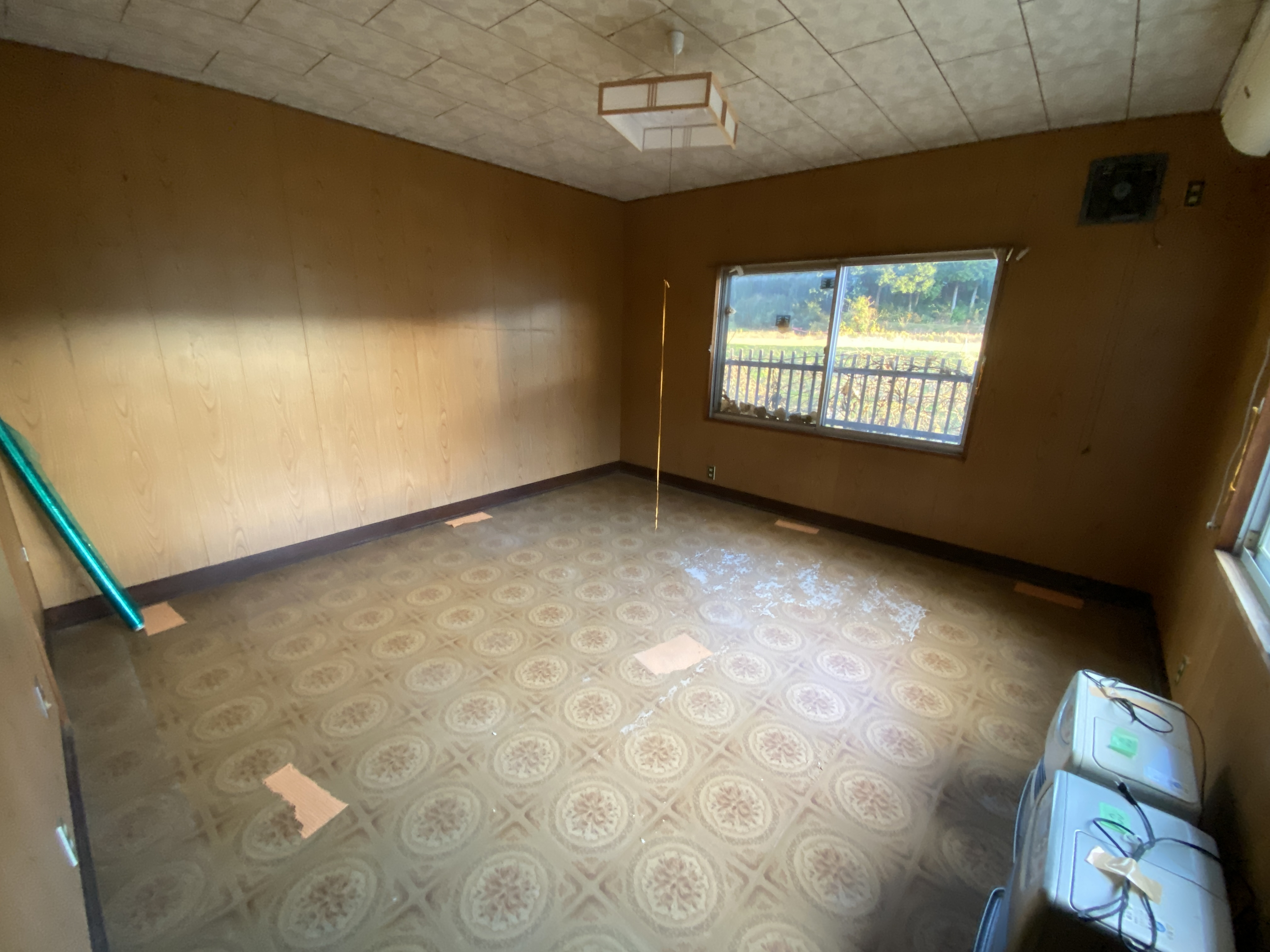 丹波市春日町上三井庄の中古一戸建の洋室|8帖