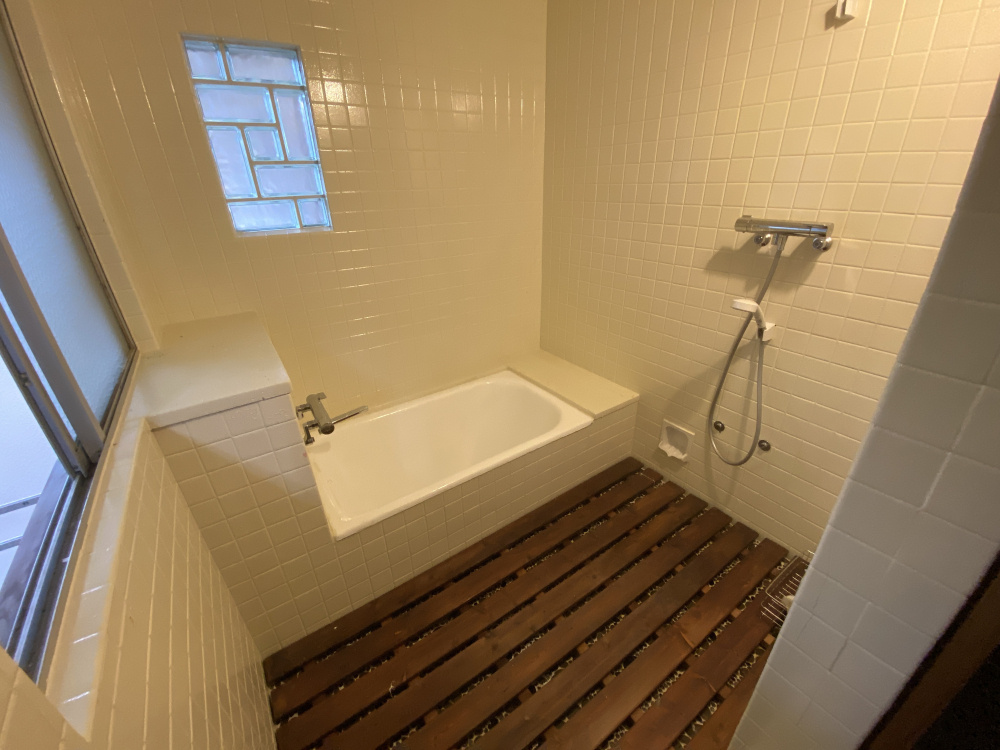 丹波市春日町上三井庄の中古一戸建の浴室