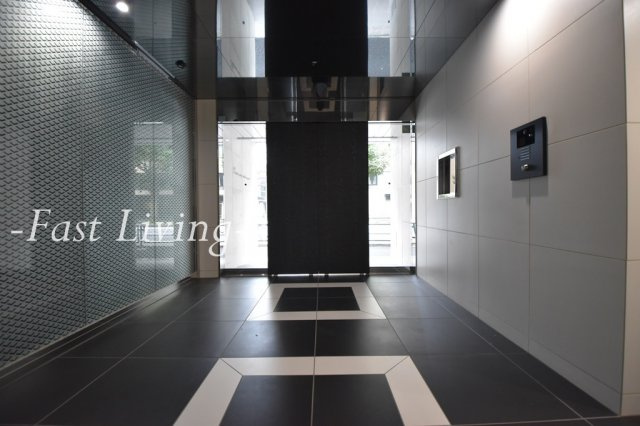 ジェノヴィア四谷三丁目グリーンヴェールのロビー