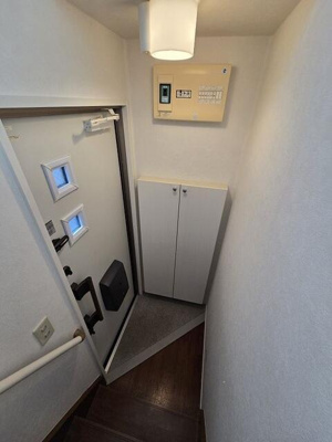 【玄関】 | フラッツァプリモⅡ |  