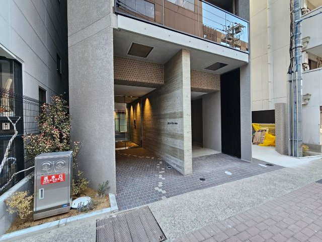 Live Flat六甲桜口のエントランス