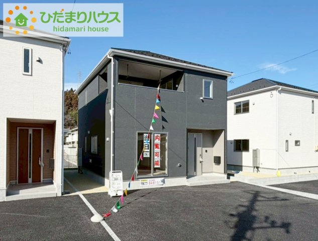いわき市小名浜南富岡第１　新築戸建　3号棟の外観|長年住んでも飽きの来ないモダンでシンプルな外観が特徴です