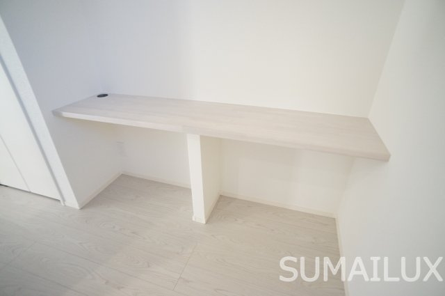 出水7丁目戸建のキッチン