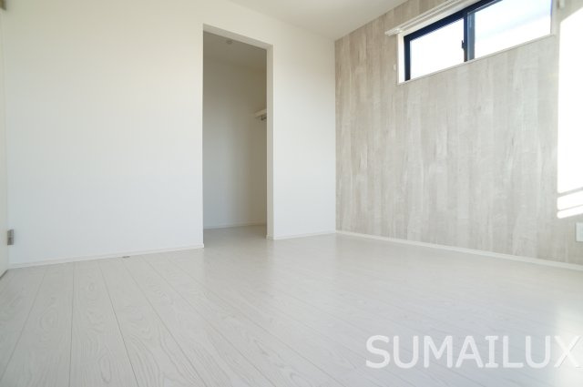 出水7丁目戸建の洋室