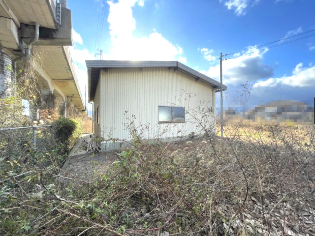高島市鴨中古倉庫