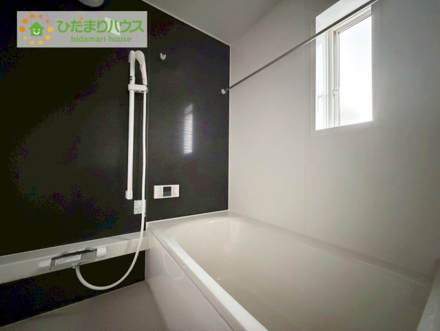 いわき市小名浜南富岡第１　新築戸建　2号棟の浴室|大人が足を伸ばしても十分な広さ！一人でゆっくりくつろぐ時間も大切です！