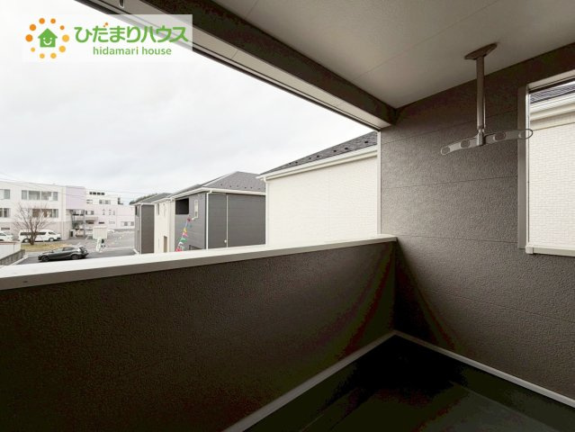 いわき市小名浜南富岡第１　新築戸建　2号棟のバルコニー|広いインナーバルコニーは、ランドリースペースだけでなく、椅子を置いて風にあたりながら読書なんていかがでしょうか(^^♪