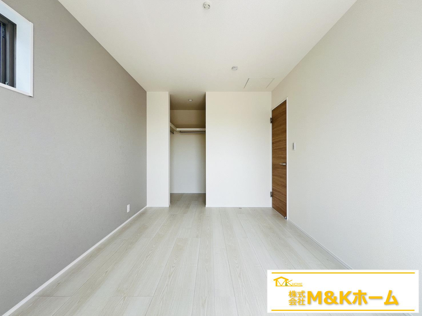 半田市宮本町6丁目　全5棟　2号棟の設備|ドアを開ける前に来訪者の顔を確認できるので防犯上も安心です！