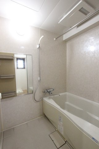 トリニティの浴室