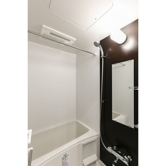 リバーレ浅草駒形の浴室