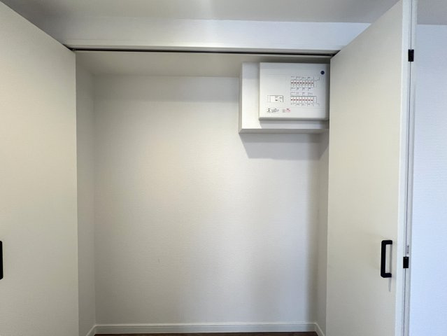 3面バルコニーの開放感！空と友達！！【リフォーム／東建ニューハイツ戸塚】の収納|収納のためのスペースです