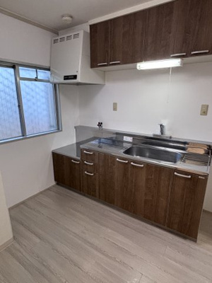 【キッチン】 | ベルメゾン住吉 | 木目調がお洒落なキッチンがあります！