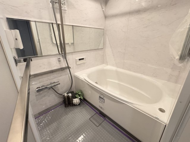 ウィン麻布十番ハラビルの浴室