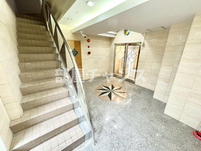 桜マンションIIのロビー