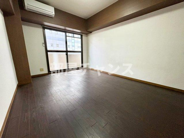 桜マンションIIの居間・リビング