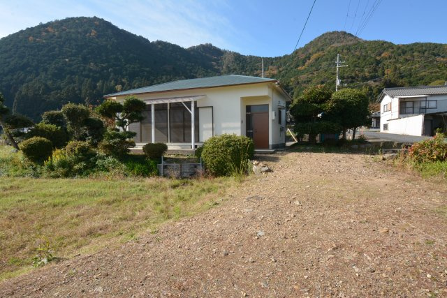 丹波市春日町野山の中古一戸建