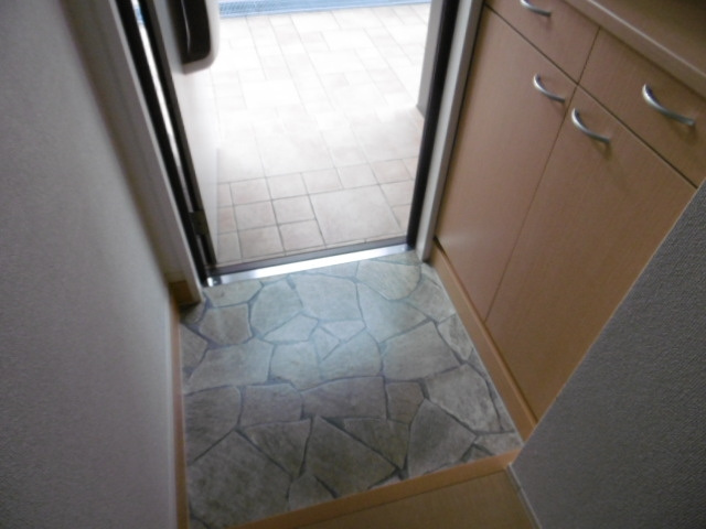 【玄関】 | ロワジールⅡ