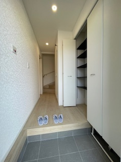 【玄関】 | 福島市松木町第1　3号棟（SK）