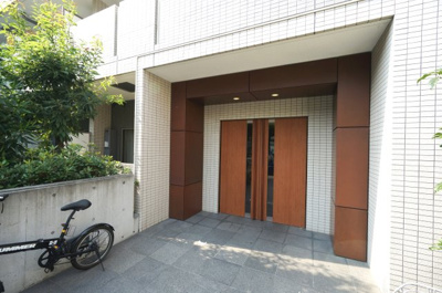 【エントランス】 | ガリシア早稲田