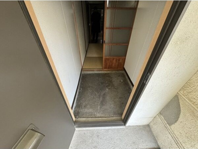 【玄関】 | コーポレトロ