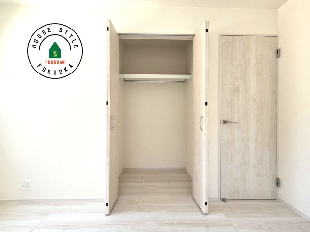 福岡市城南区七隈3丁目第1-3棟（2号棟）の内観：施工例|収納には困りません。