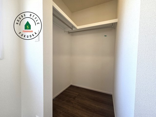 福岡市城南区七隈3丁目第1-3棟（3号棟）の内観：施工例|収納には困りません。