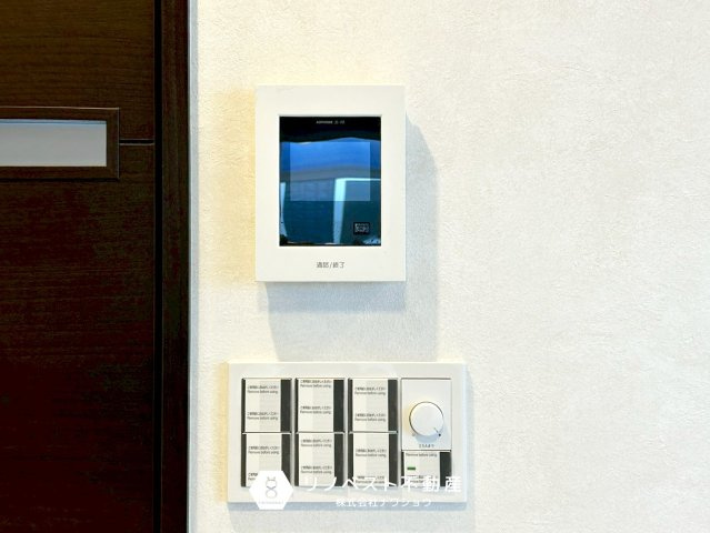 東大阪市出雲井本町の防犯設備|TVモニター付きインターホンで事前に訪問者を確認できるのでセキュリティー面も安心です◎