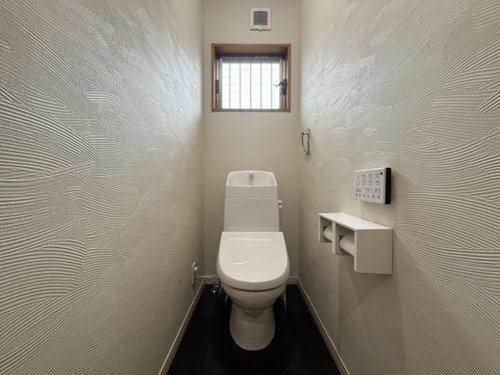 知多市八幡字堀切のトイレ|トイレ　温水洗浄便座付きです♪