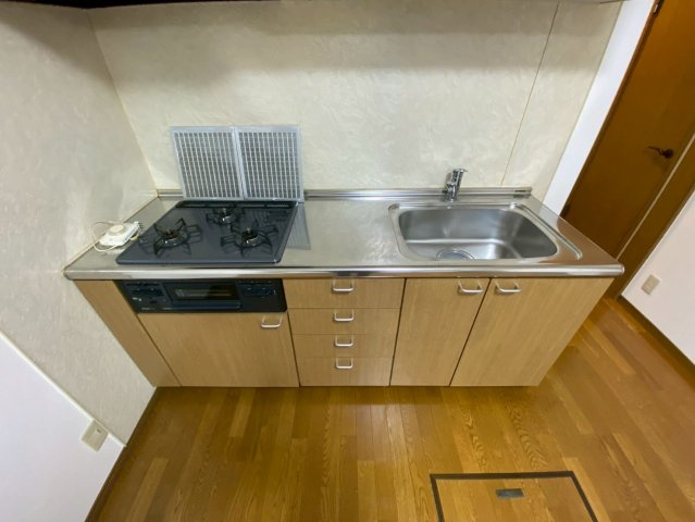 森南町3丁目貸家のキッチン