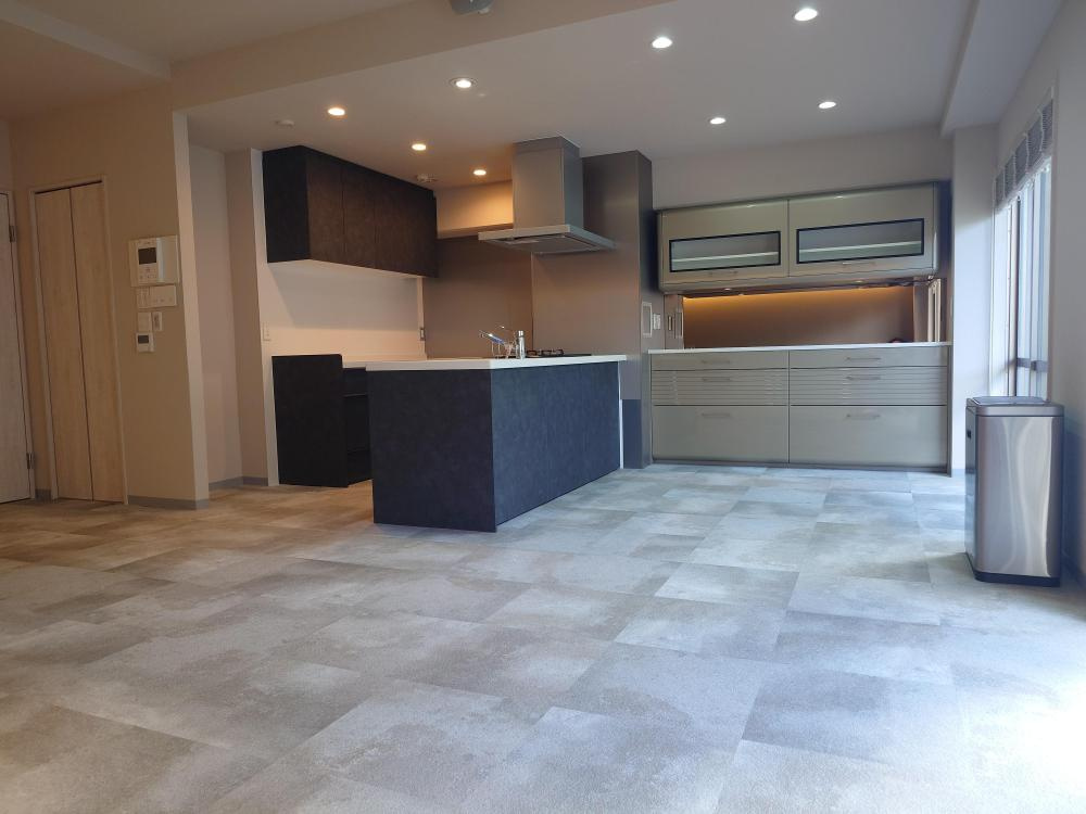 アミング潮江プラストA棟のその他