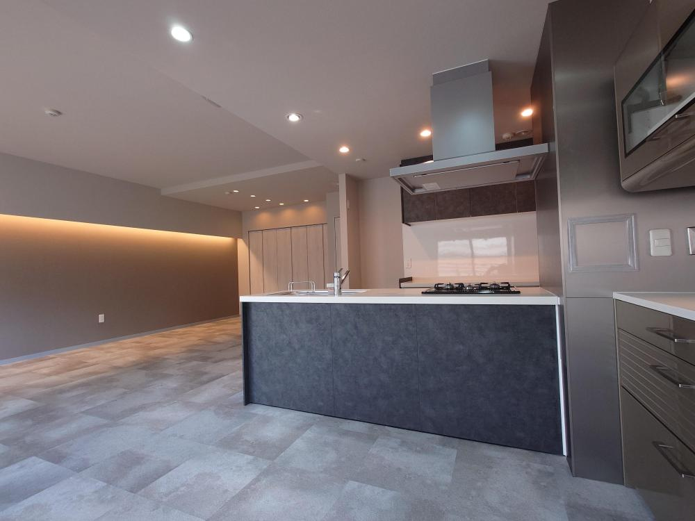 アミング潮江プラストA棟のその他