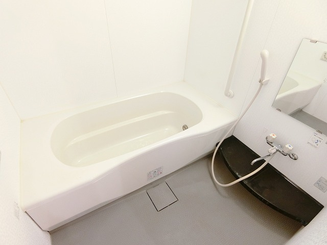 カメリアコートⅠの浴室