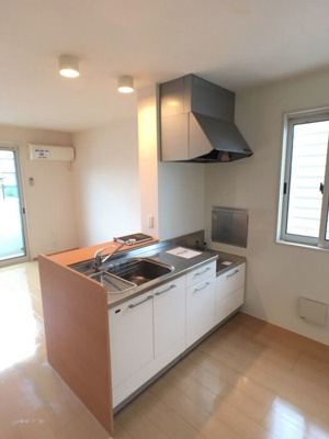 【キッチン】 | エクレール下栗 Ａ | 対面キッチン