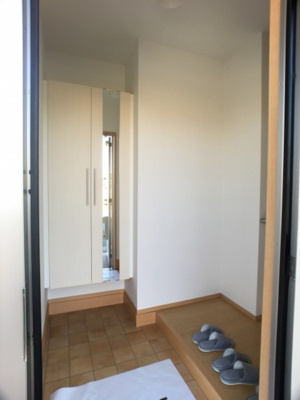 【その他】 | ラ・ルミエール | 鏡付きシューズボックス