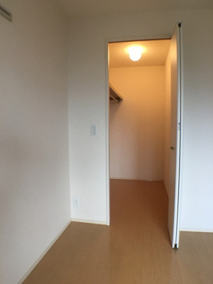 【洋室】 | グラン ボヌール | 北洋室・ウォークインクローゼット