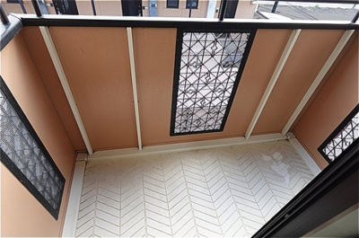 【バルコニー】 | イノセントワールド 六番館 | バルコニー