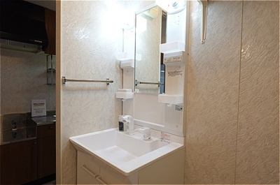 【独立洗面台】 | イノセントワールド 六番館 | 洗髪洗面化粧台