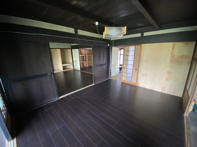 丹波市春日町歌道谷の中古一戸建の洋室|6帖