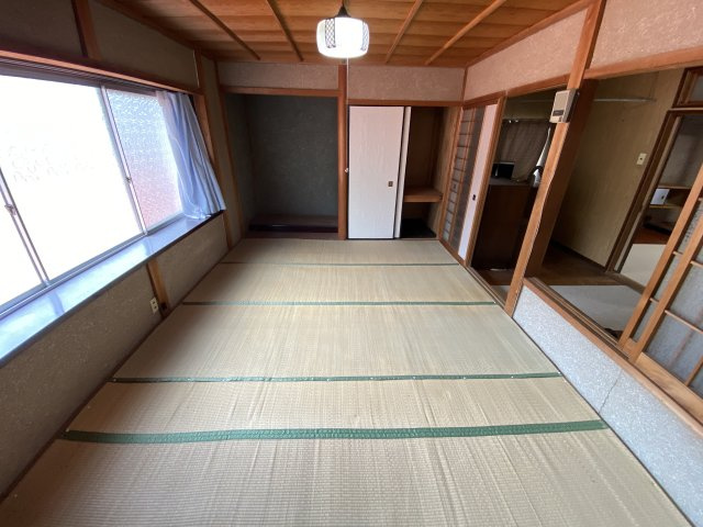 丹波市春日町歌道谷の中古一戸建の和室|2階和室6帖